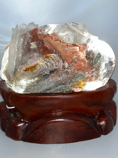 Garden Quartz/Red/Green/Rutile Carving. Amazing Clarity! Lighted Stand Included. Lodolite